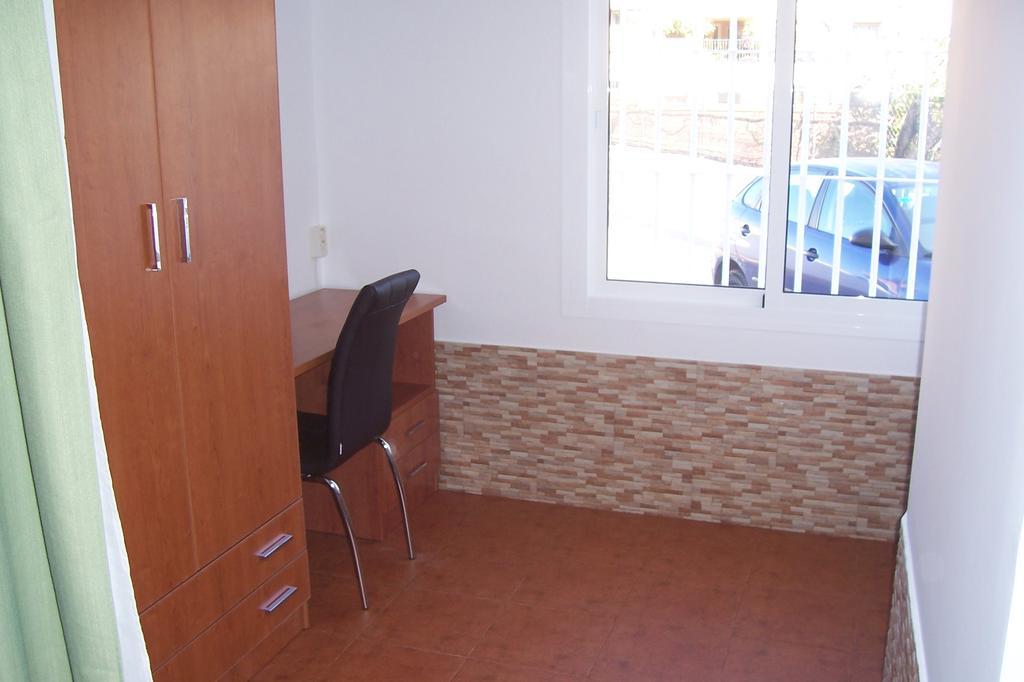 Pension Nomphosumus La Cala Del Moral Номер фото